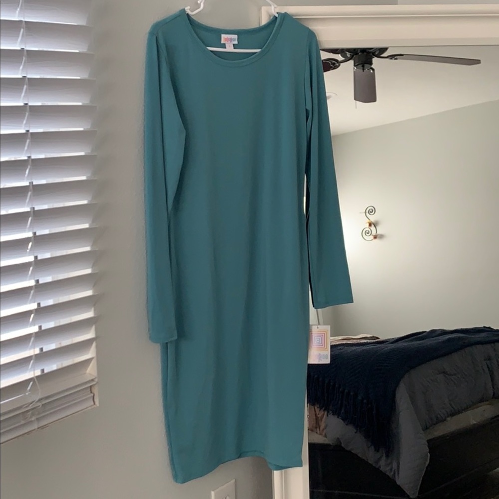 Long sleeved dress